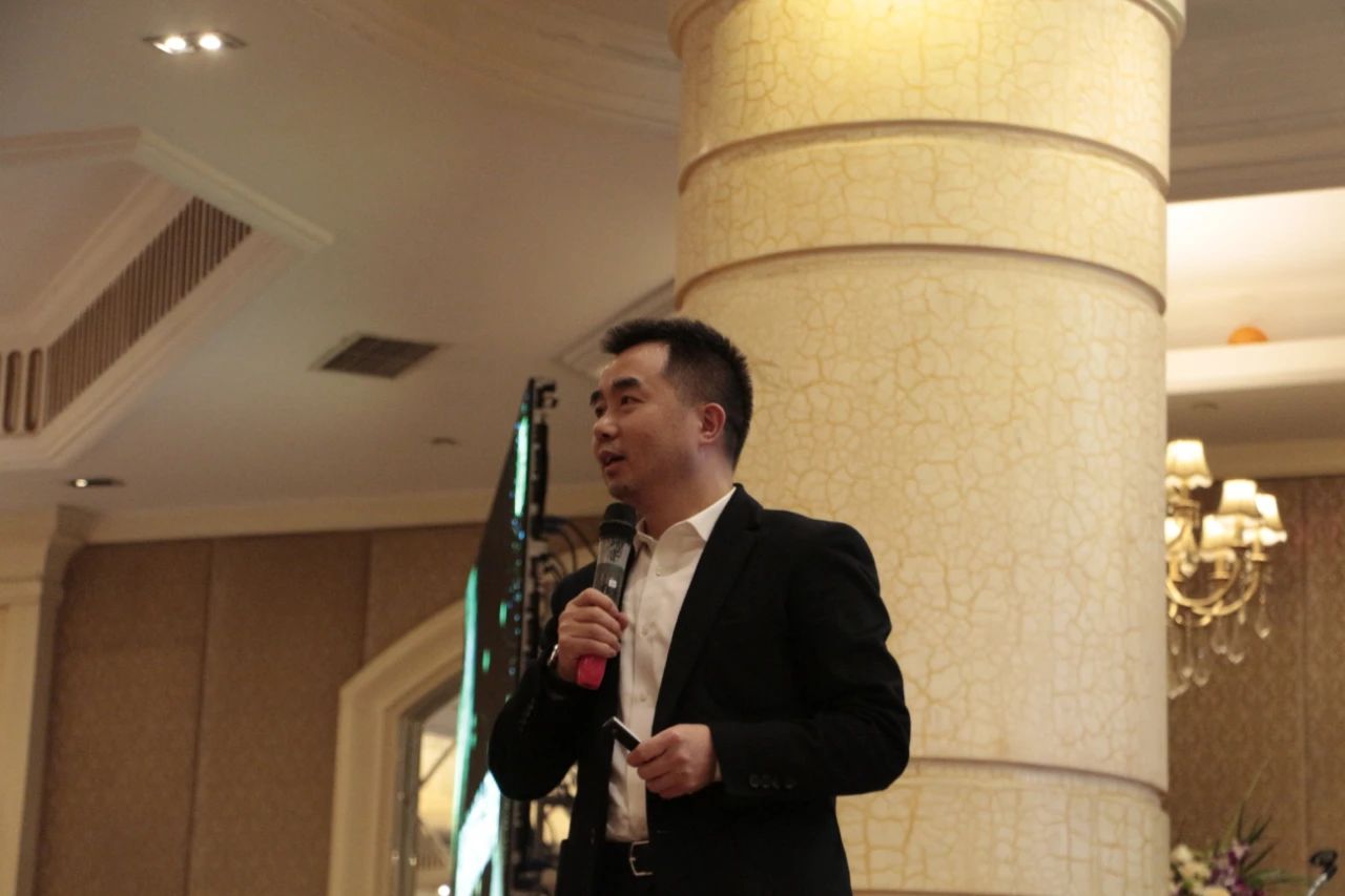 麦得邻产品与业务内容配图